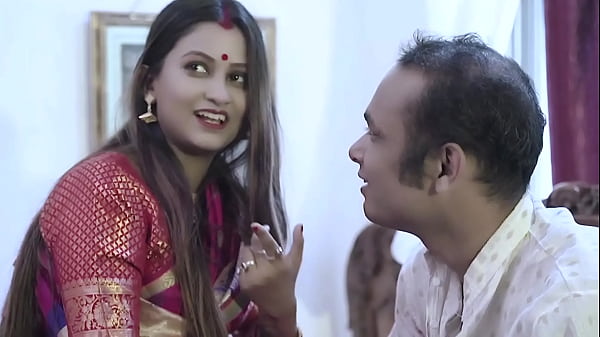 Pasangan India Nikah Mesra, Ranjang Bergoyang Dengan Suara Hindi Menggairahkan