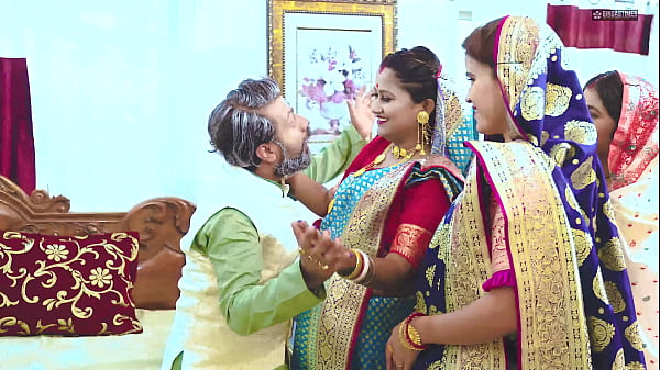 Burha Sasur Tharki Chodta Hai Char Nai Dulhan Bahuyan