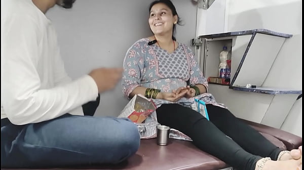 Ibu Mertua Tante Ganas Digoyang Di Kereta Dari Kashmir Ke Kanyakumari