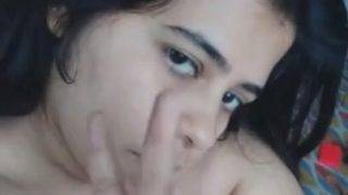 Video Panas Solo Cewek Desi Montok Dengan Payudara Besar Menggoda