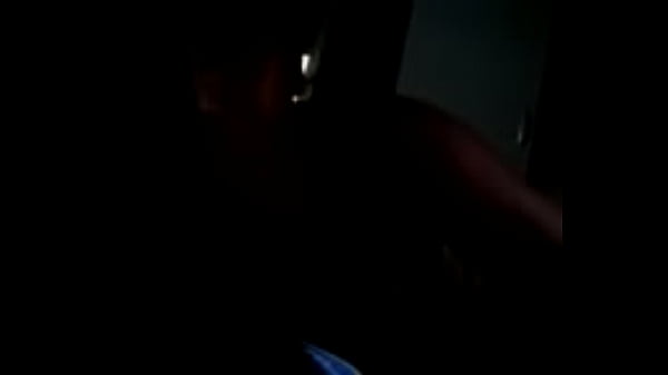 Mamah India Lagi Ngocok Sambil Ngajak Crot Di Mulutnya.