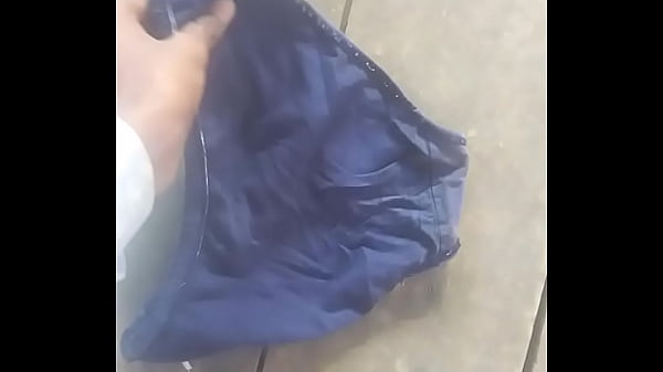 Desi Tante Montok Yang Menggoda Dan Penuh Gairah