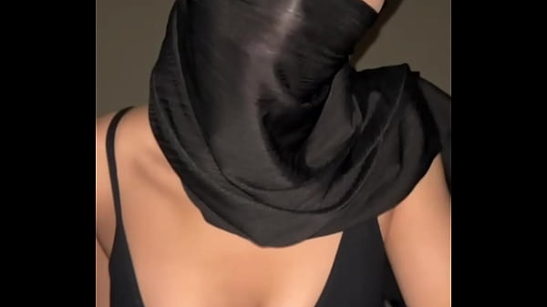 Arab, Muslim, Hijabo, Tete Montok Paling Hot