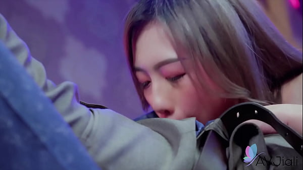Cewek China Seksi Lin Siyu Lagi Ngewe Nikmat Sambil Digenjot Keras.