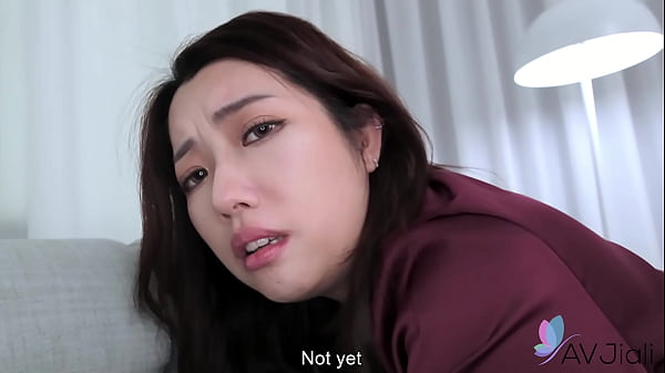 Cici Si Ibu Rumah Tangga Seksi, Montok Banget, Lagi Mainin Kontol Keras Sampai Basah.