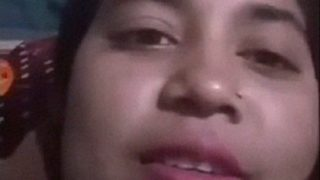Video Call Bugil Sama Selingkuhan, Tante Desa Daihari Makin Liar