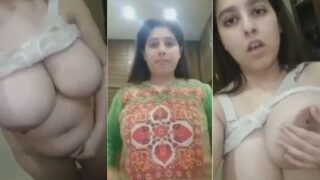Video Telanjang Pacar Cewek Montok Bugil Di Depan Kamera, Goyang-goyang Bikin Makin Greget.
