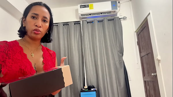 Ibu Tiri Montok Leyne Rodriguez Terjebak Dan Digenjot Habis Sama Anak Tiri Yang Lagi Horny
