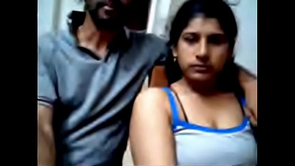 Desi Pasangan Hobi Buka-bukaan Di Depan Webcam