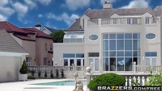 Tonton Angelina Valentin Di Brazzers, Dua Kontol Sekaligus Di Pantat Besar Dan Bokong Montok Lagi Ngewe.