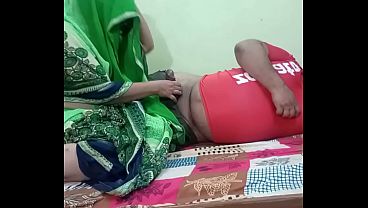 Desi Indian Couple Lagi Main-main Panas Di Kamar, Bikin Ranjang Makin Basah.