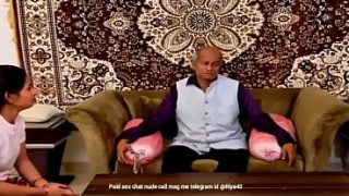 Mahasiswa Kelas 2026 Hindi, Siap-siap Ngaceng Lihat Dia Pakai Baju Basah!