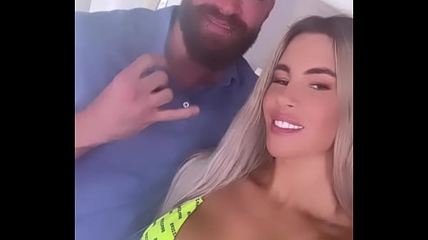 Hari Ini Syuting Di Lokasi Brazzers Bareng Xcorvus777, Siap-siap Panas Dan Basah!