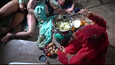 Ibu Tiri Dapur Xxx, Masakan India, Si Ibu Tiri Desi Dalam Bahasa Hindi, Ibu Tiri Desi Yang Bikin Dapur Makin Panas