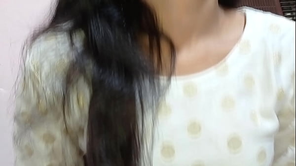 Ibu Tiri Desi India Yang Seksi, Malam Penuh Nafsu Dengan Audio Punjabi Jelas, Goyangannya Bikin Makin Panas—tonton Bokep Hd Asli Desi Dari Desislimgirl.