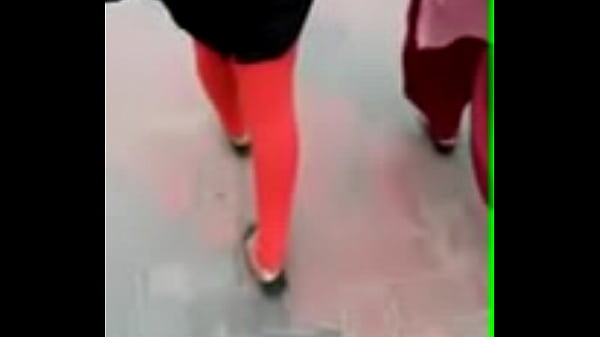 Desi Cewek Bengali Ngehe Di Pinggir Jalan, Bikin Pengen Gigit Bibir.