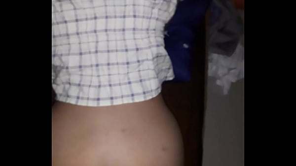 Bokep Indo Awalnya Chat Iseng Pas Suami Pergi, Diam-diam Main Ke Rumah Binor Biar Bisa Ngentot Puas.
