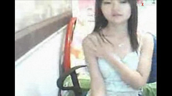Cewek Cina Bocil Pamer Montok Di Webcam