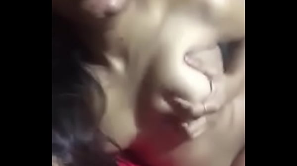Bikin Ngilu, Ngentot Sambil Nonton Video Panas India.