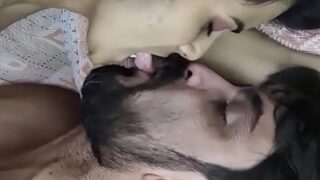 Video Cewek Kolkata Ngecap Batang Dan Bola Pacarnya Di Adegan Asmara.
