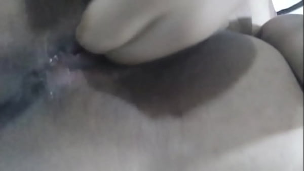 Arab Mom Berjilbab Ngewe Basah Sampai Muncrat Di Webcam Live, Memeknya Keluar Air, Hot Banget!