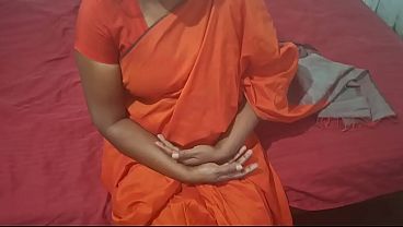 Wanita Asia Mainin Diri Sendiri, Nikmatin Waktu Sange Sendirian.