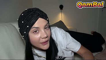 Ngencengin Abis! Ngewe Bareng Kakak Tiri Hijab Turki Elnaz