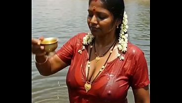 Desi Bhabhi Ai, Siap Digoyang Sampai Minta Ampun