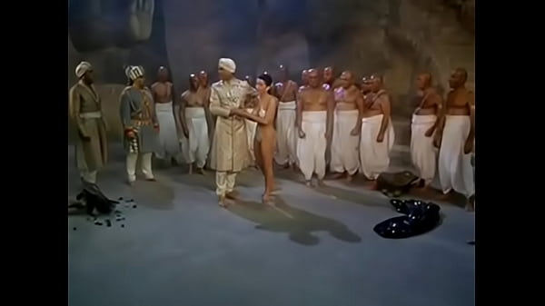 Makam India Yang Bikin Ngilu, Penuh Rahasia Basah Dan Misteri Erotis Yang Bikin Merinding.