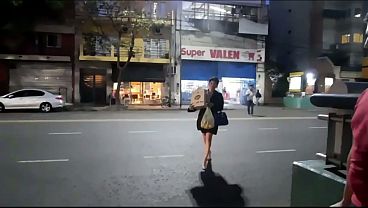 Di Tengah Pandemi Dan Gegeran Rock And Roll, Saat Karantina Ketat, Nyokap Temenku Pergi Ke Supermarket Dan Dapat Dua Jenis Siapa Aja.