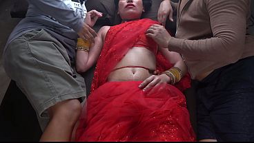 Ibu Tiri India Dan Anak Tiri Laki-lakinya Main Seru Di Ranjang, Hot Banget!