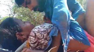 Bihari Pelacur Cabul Main Di Luar, Siap Digilir Bergantian