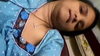 Desi Pegawai Bank Bugil Selfie Skandal – 3