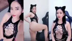 Morfina Alias Monyet Kayu Ebot, Goyangannya Bikin Ngilu, Tubuhnya Bikin Nagih, Siap Bikin Lo Mabok Kepayang.