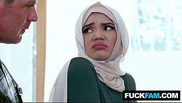 Wtf Hijabi Cantik Naikin Plumber Gede, Jason Sarcinelli, Naudi Nala