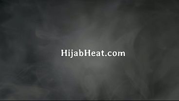 Bosok Lu, Cewek Arab Jilbabnya Dibuka, Digilir Habis-habisan Di Kantor.