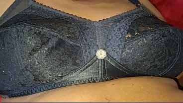 Bokep Asia, Tante Montok Gak Tahan Sama Siapa Pun, Kamu Suka Dia?