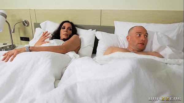 Malam Panas Bareng Mamah Sambung 2 / Brazzers / Download Full Dari Https://zzfull.com/did