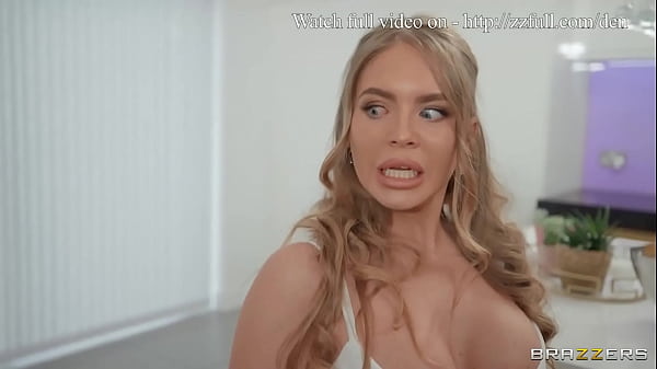 Tonton Full Video The Perfect Plus One Dari Brazzers, Cuma Di Sini, Siap Bikin Kamu Tegang!