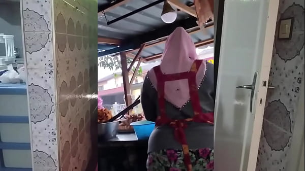 Dukun Sange Montok Banjir Susu