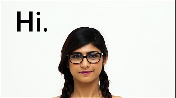 Mia Khalifa – Ajak Kamu Lihat Body Arab Mulusku Dari Dekat, Sampai Basah.