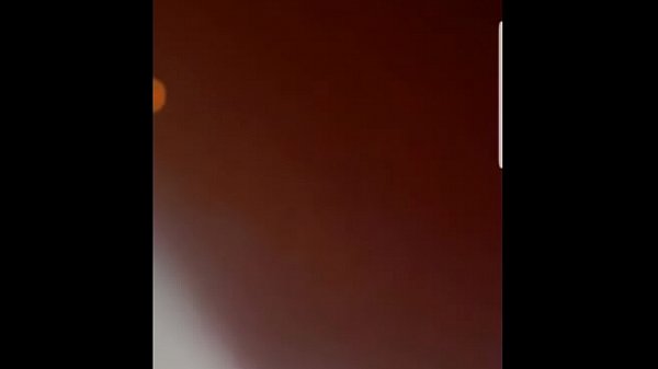 Istrinya Orang Indonesia Dan Suaminya Lagi Colmek Sambil Video Call, Panas Banget.