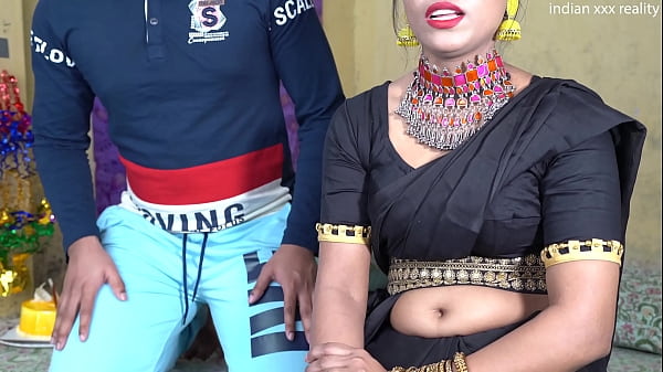 Xxx Ibu Tiri India, Ultahnya Dipenuhi Nafsu, Adegan Mesra Ala Desi Xxx